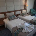 Grand Sahin\'S Hotel