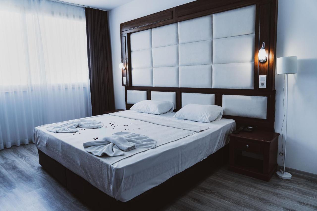Grand Sahin's Hotel 4*